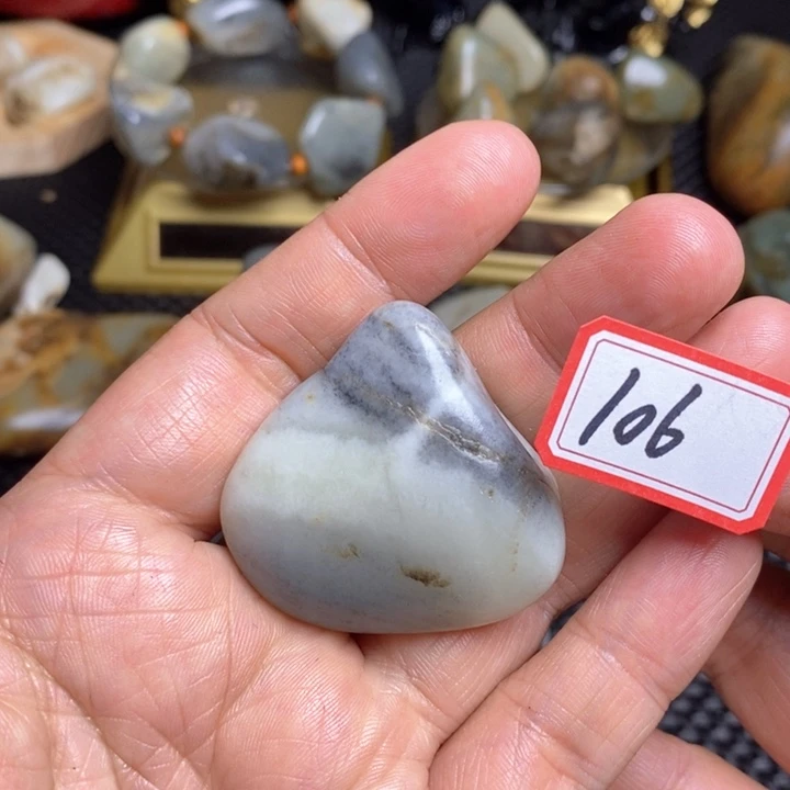 未镶嵌和田玉把件106