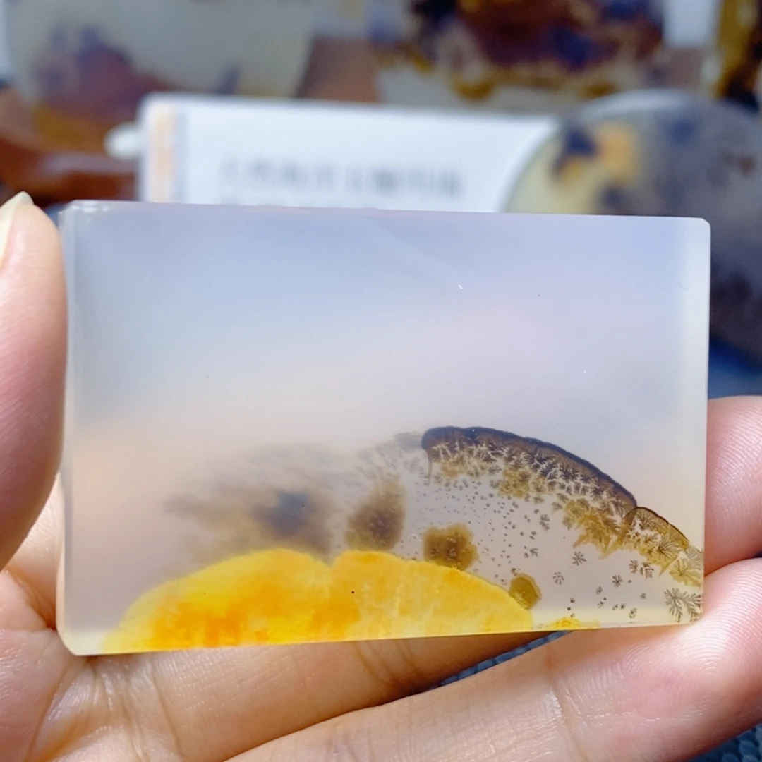 玛瑙/玉髓未镶嵌珠宝奇石