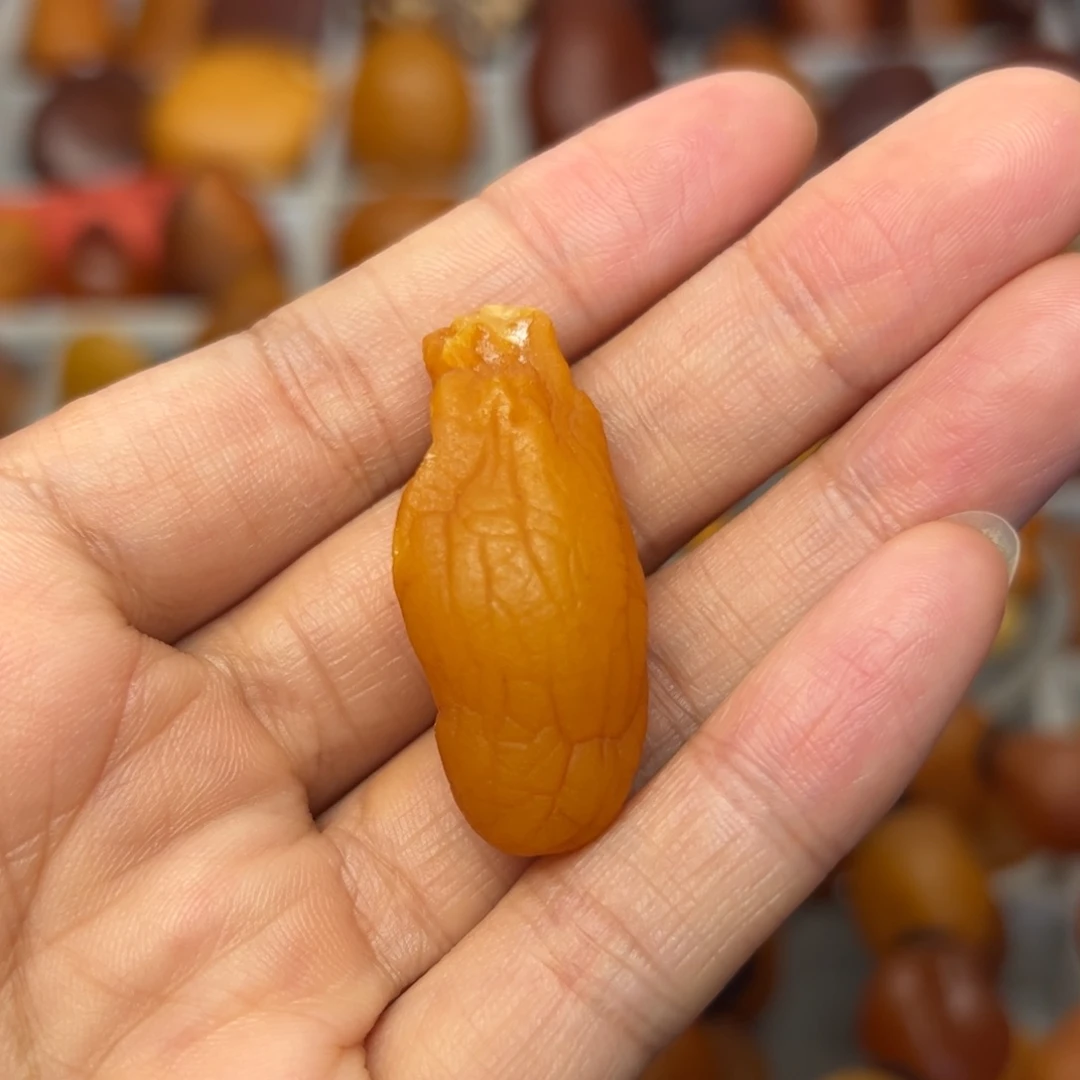 琥珀裸石未镶嵌天然蜜蜡