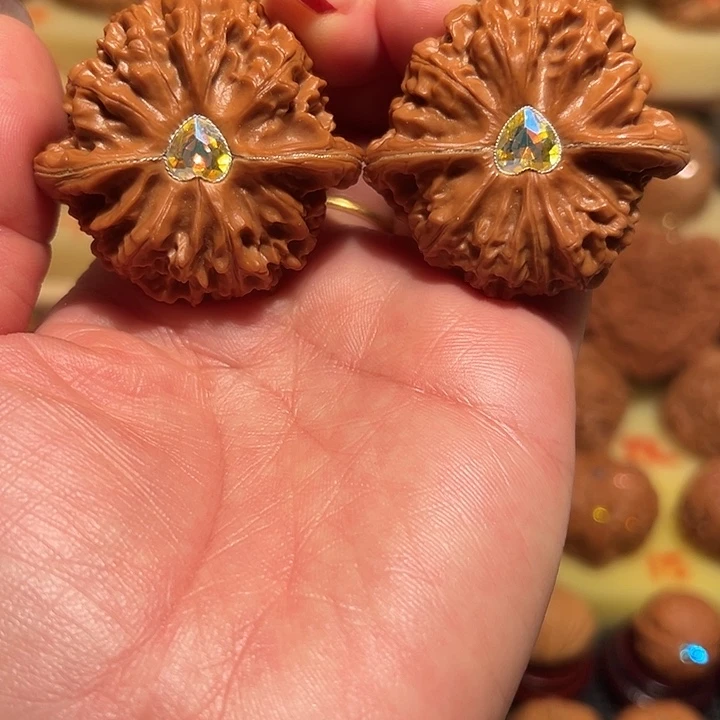 桃核吊坠精品宫灯44尺