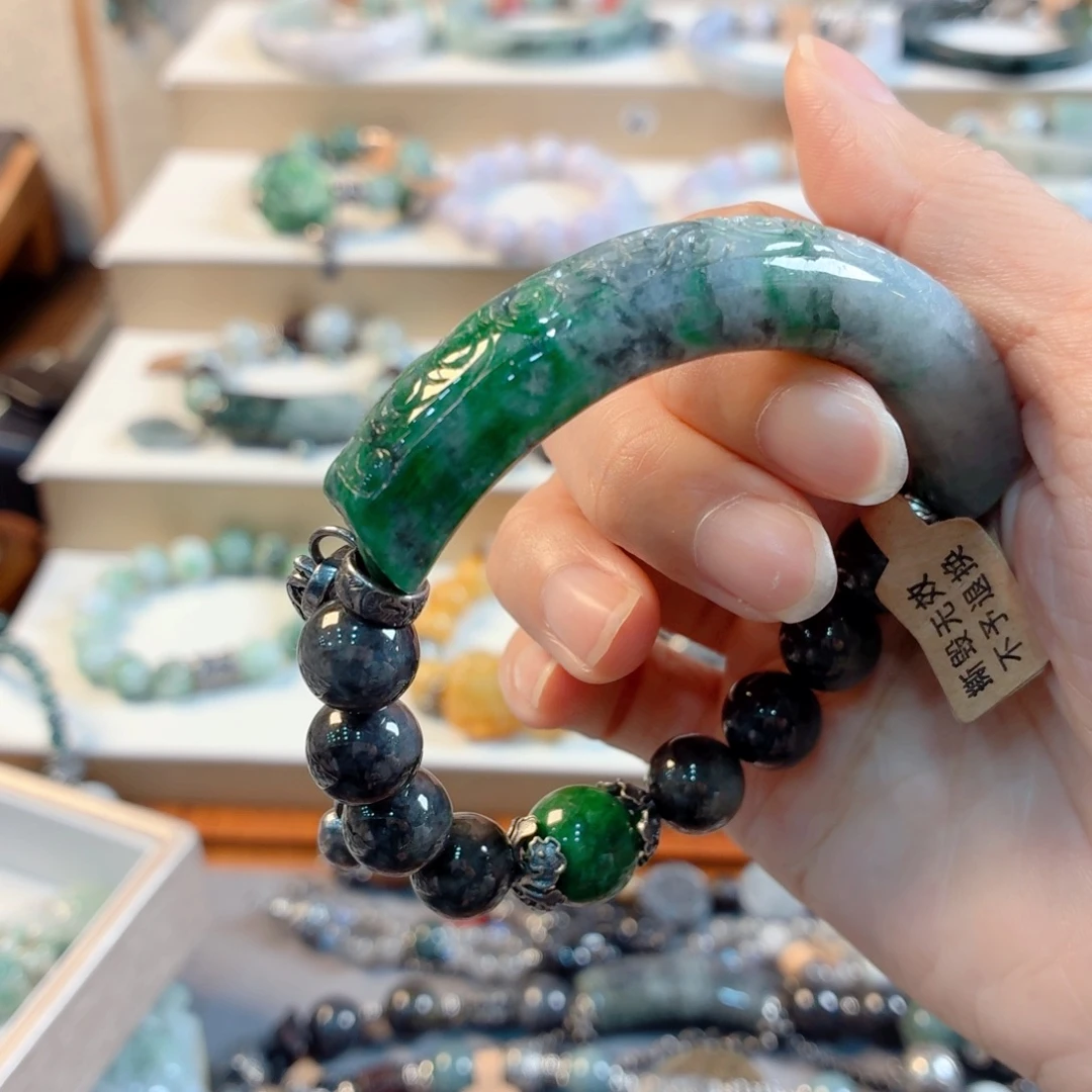 熙***～未镶嵌手链翡翠手串