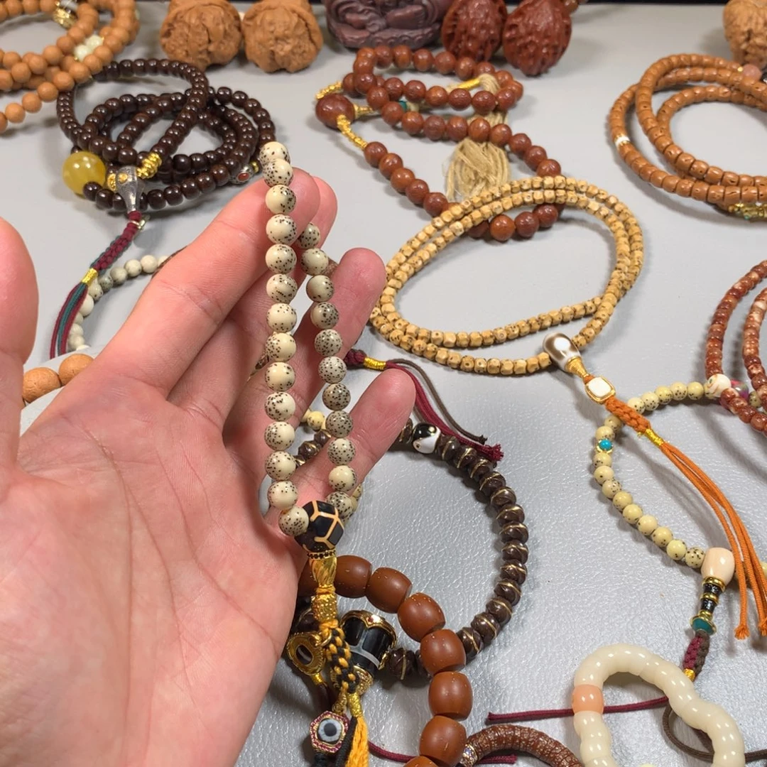 星月菩提吊坠。。。。。。。。。。。