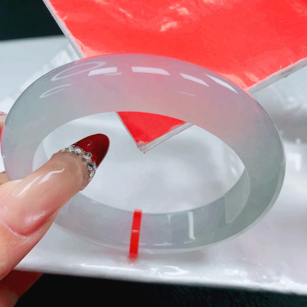 翡翠未镶嵌手镯53