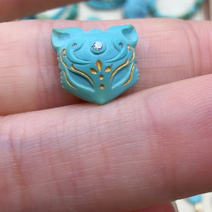 绿松石雕刻未镶嵌