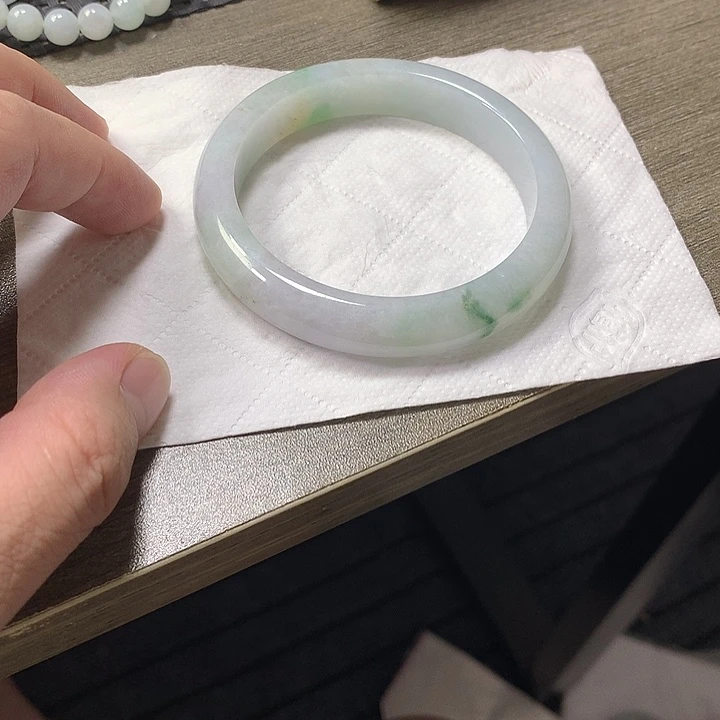 翡翠未镶嵌颈饰57.2圈