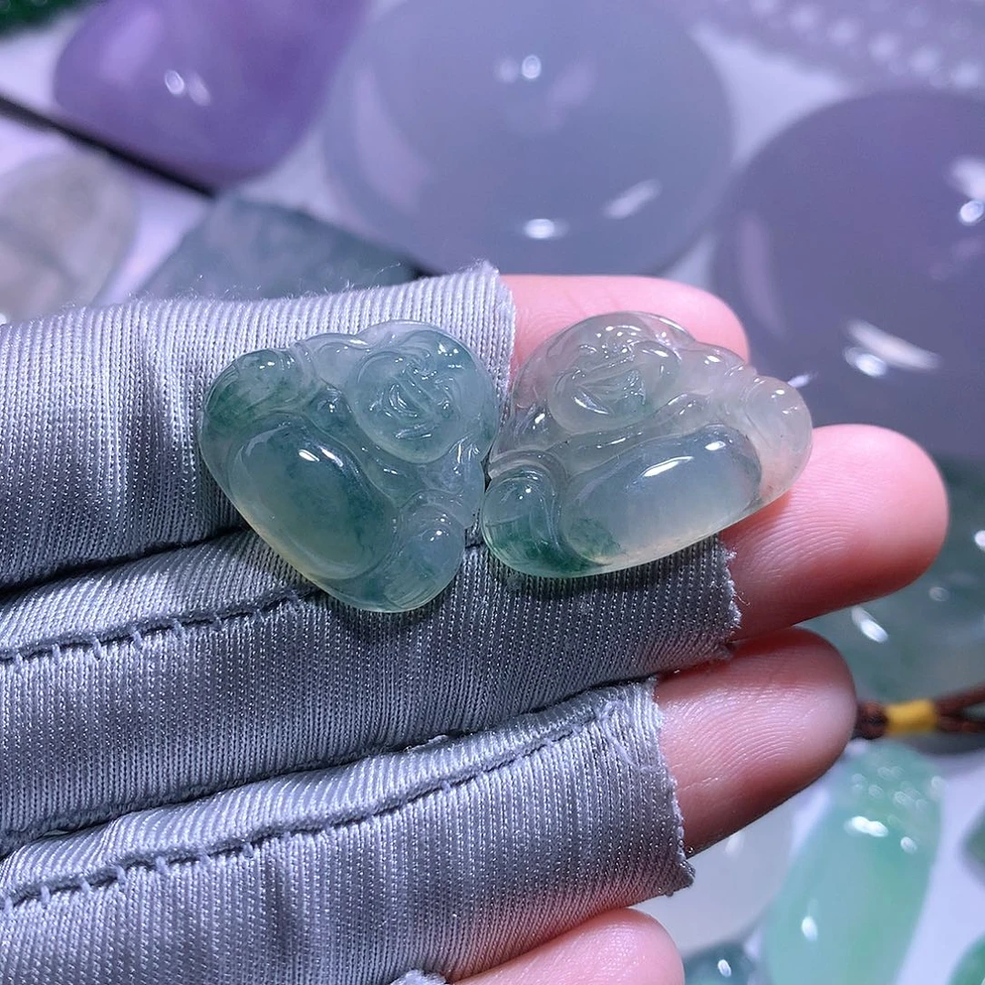 【闪购商品】翡翠未镶嵌颈饰一对