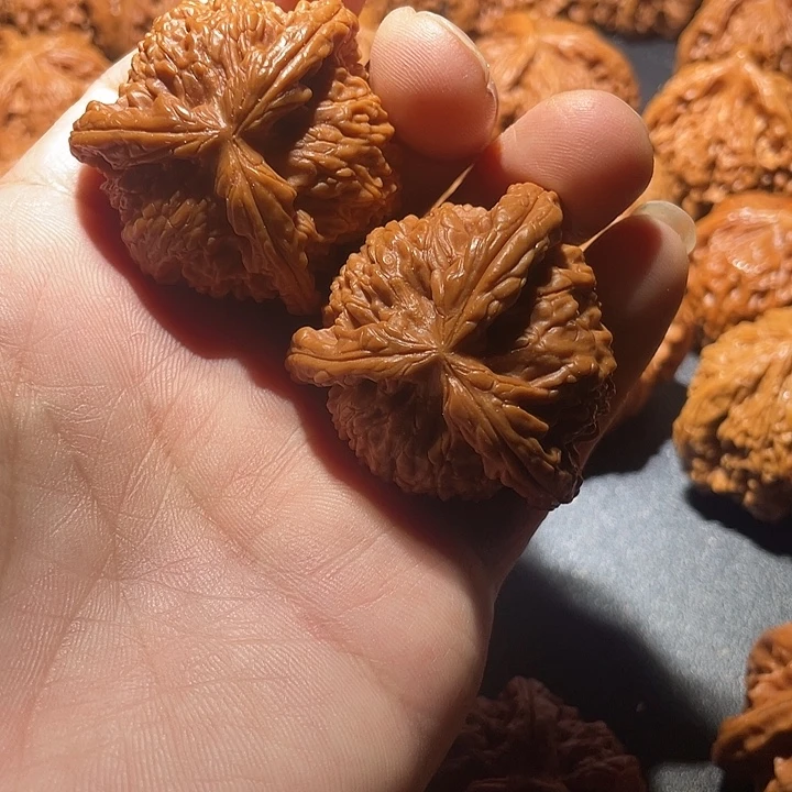 糖***冰吊坠文玩核桃亲亲亲亲