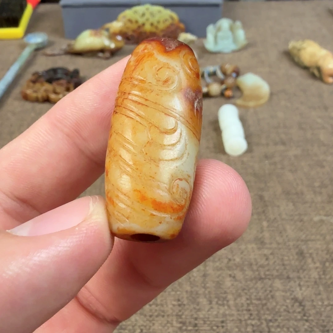和田玉（糖玉）未镶嵌珠宝奇石