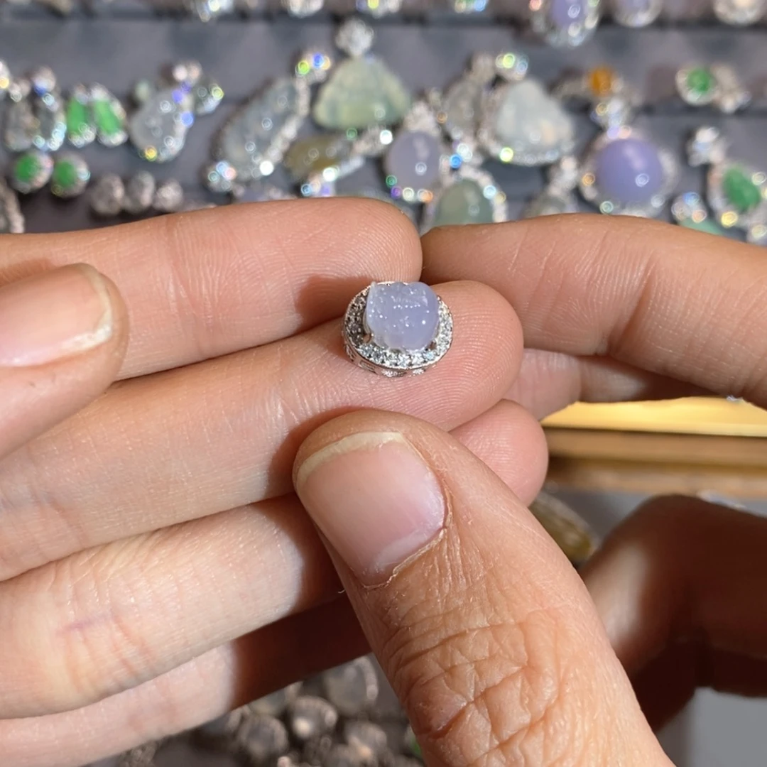 【闪购商品】翡翠颈饰未镶嵌翡翠