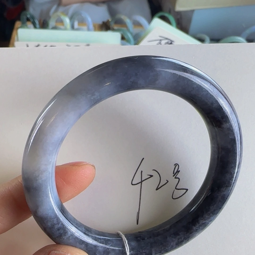 翡翠手镯未镶嵌老坑50.6圈