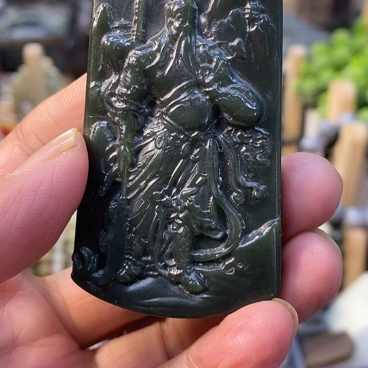 和田玉（糖玉）未镶嵌挂件