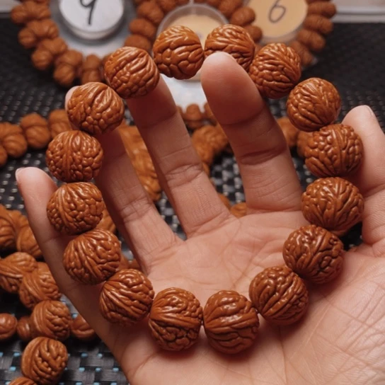 桃核手串龙纹桃核