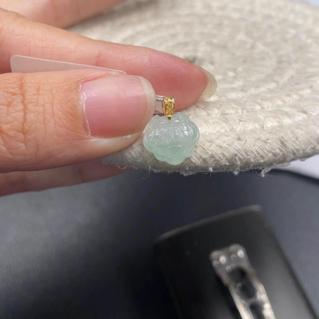 翡翠18K金镶嵌手链天然A货缅甸翡翠