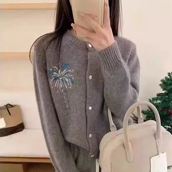 【烟花】欧货韩系烟花刺绣提花圆领长袖针织开衫宽松百搭毛衣外套