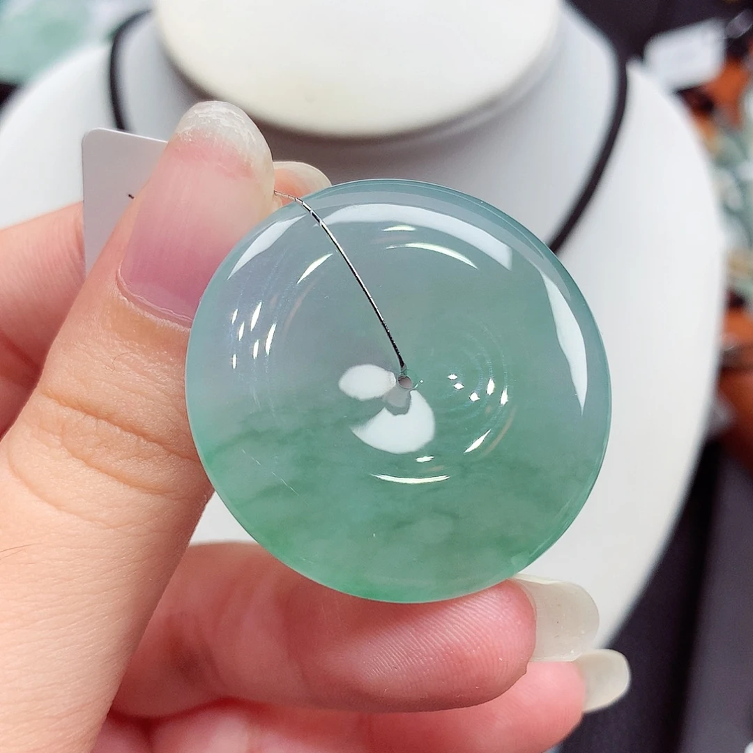 翡翠未镶嵌颈饰翡翠72，34.2/6