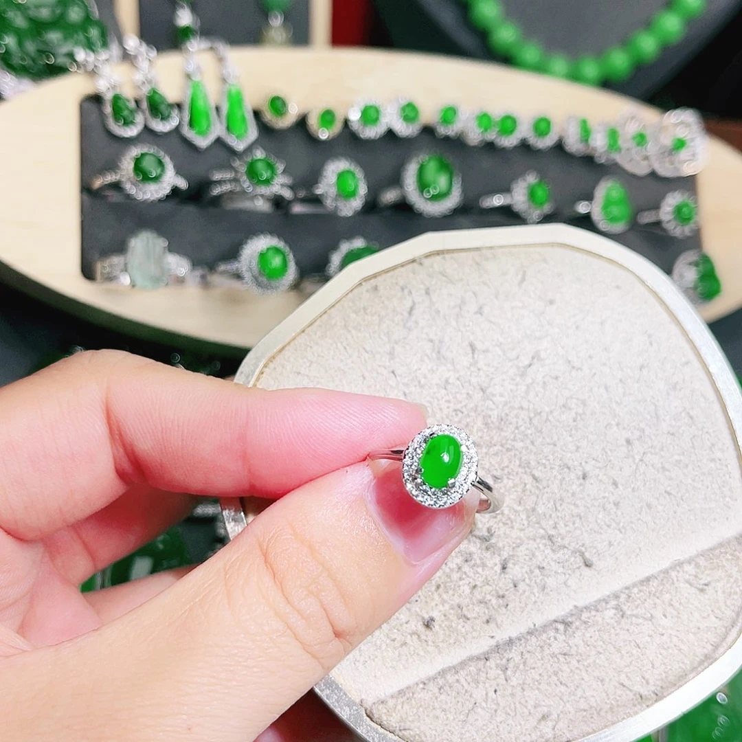 翡翠未镶嵌吊坠(不含链)裸石