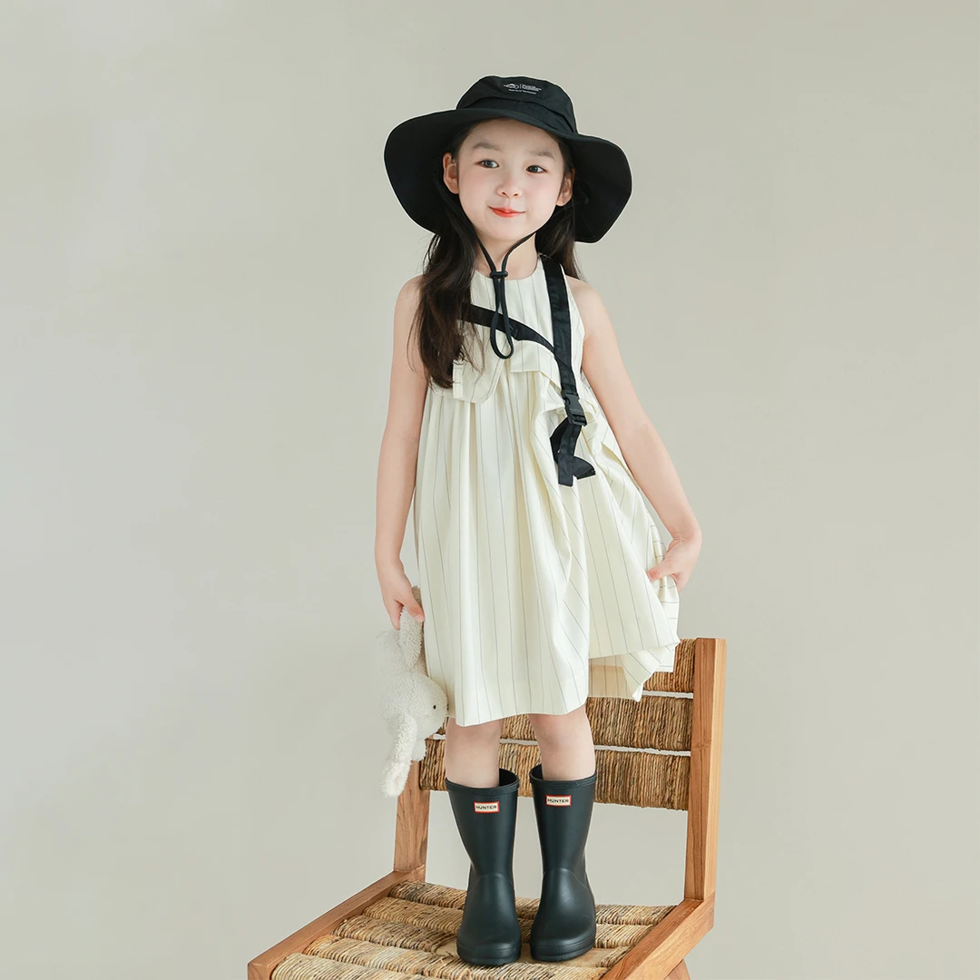 utouto大耳象女童竖条不对称扣带背心裙2024夏季新款2401007
