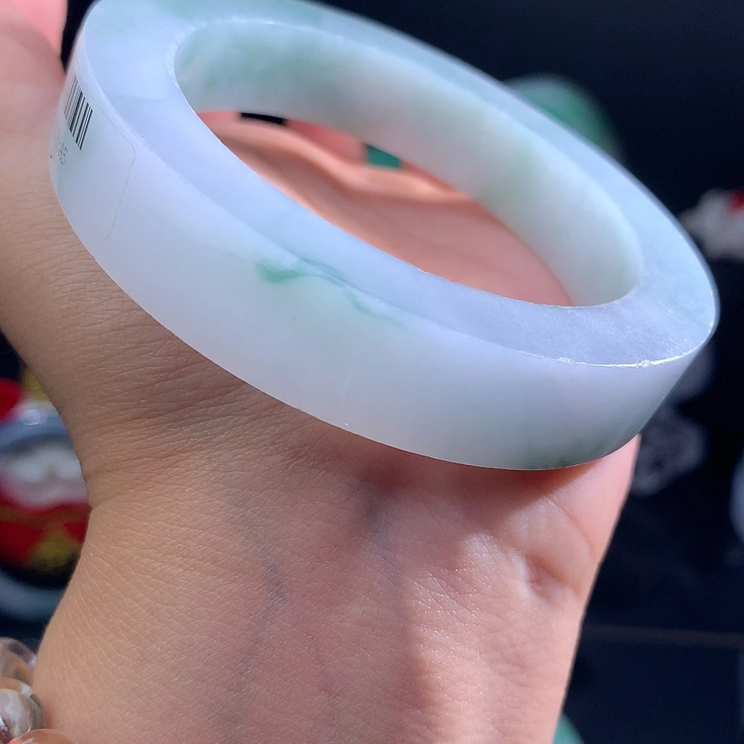 定制翡翠燕子强推30未镶嵌