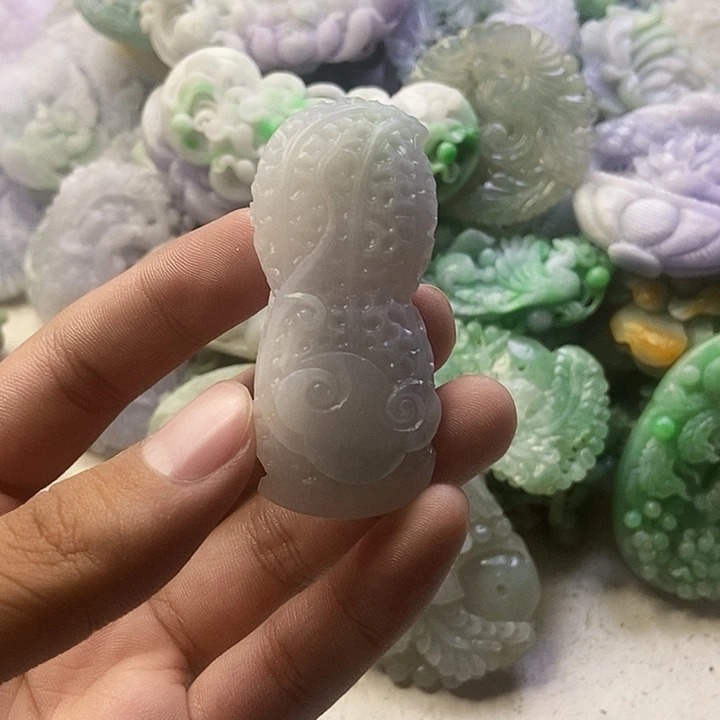 定制翡翠未镶嵌天然翡翠