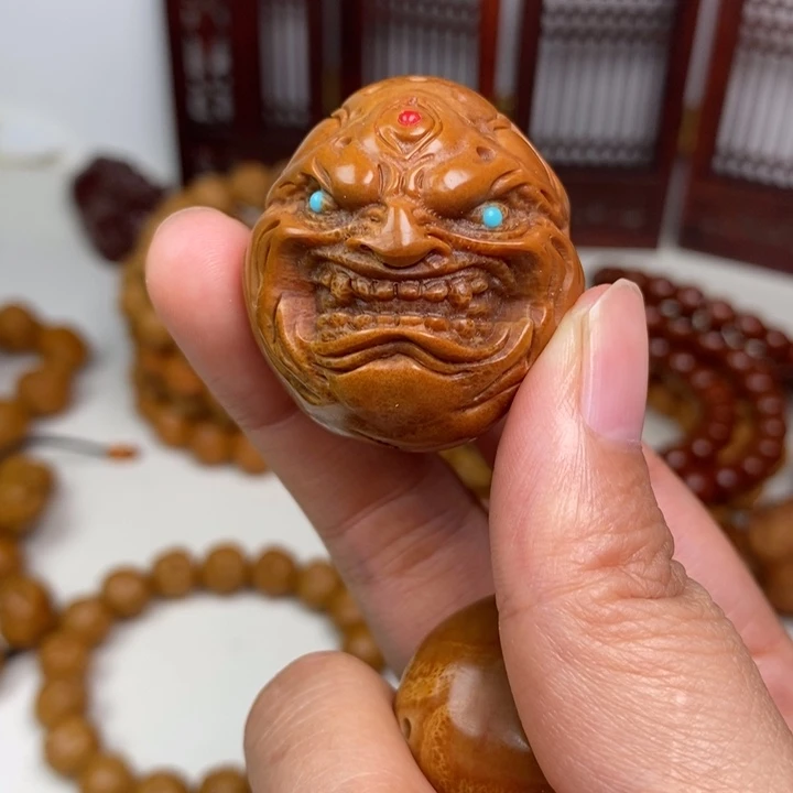 猴头核桃吊坠恶僧