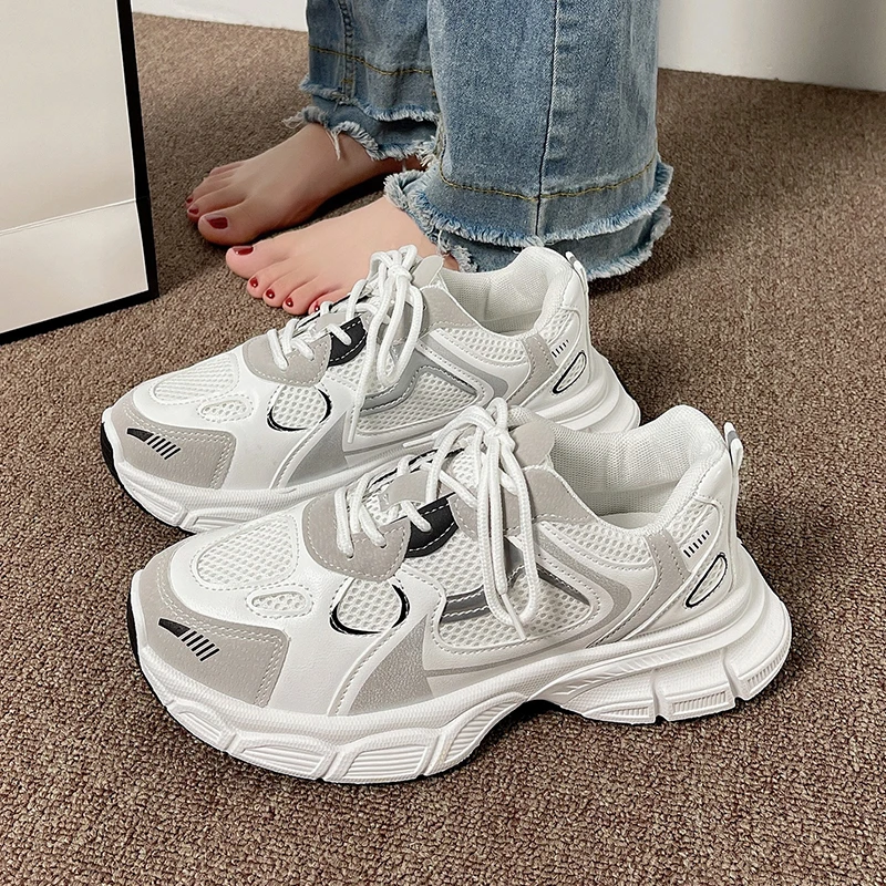 春季ins女鞋百搭网红秋季小白鞋夏季潮款2025休闲鞋运动鞋网面C09