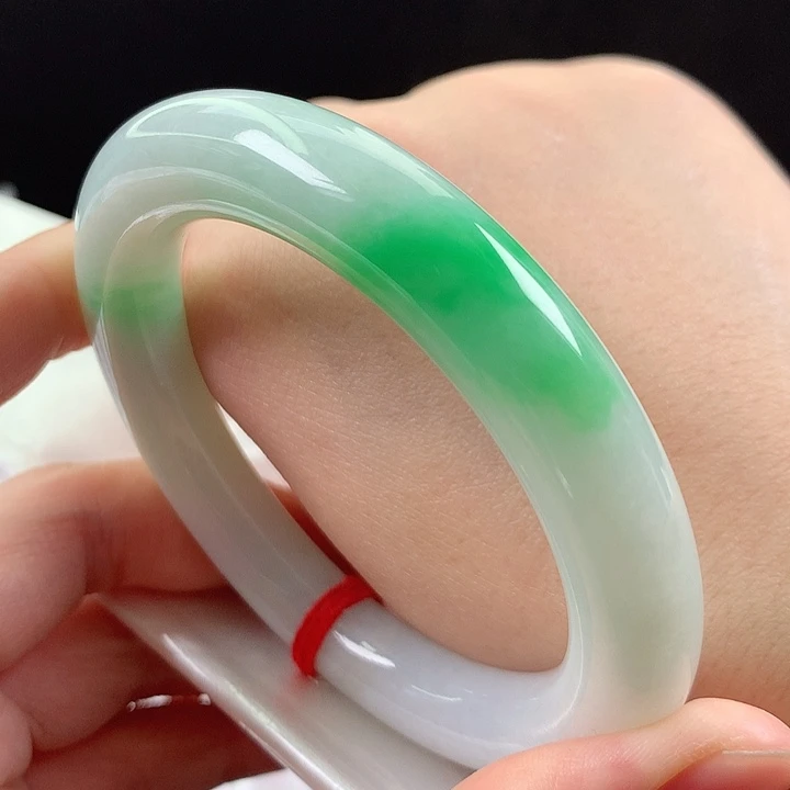 翡翠未镶嵌手镯57双十一有瑕