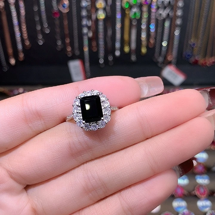 蓝宝石戒指银S925镶嵌山蓝