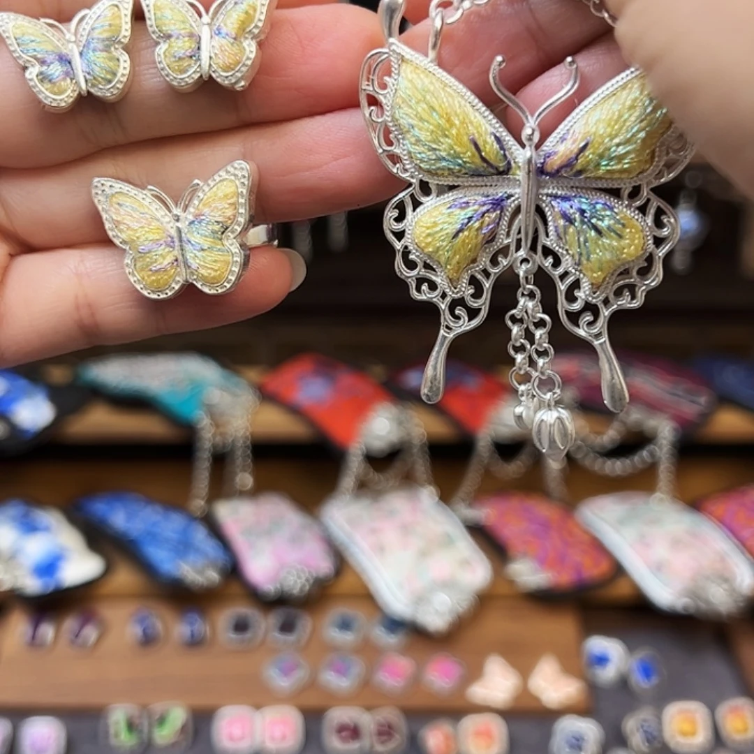 织绣手工刺绣工艺品