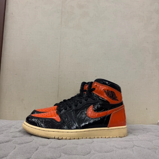 95新 MM6 43码/aj1猪油/原盒/二手