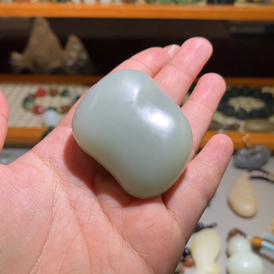 c***e和田玉未镶嵌手链