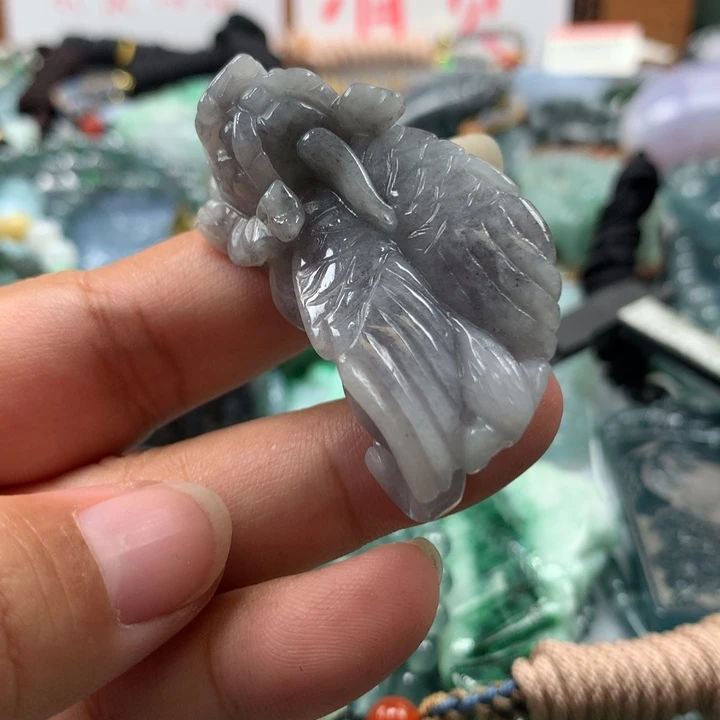 翡翠颈饰未镶嵌保真天然A货翡翠