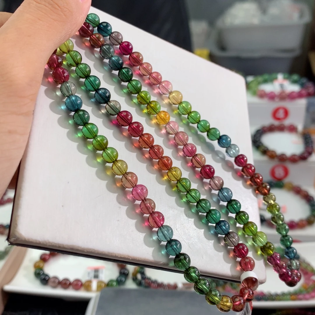 碧玺未镶嵌手链      5.8mm。