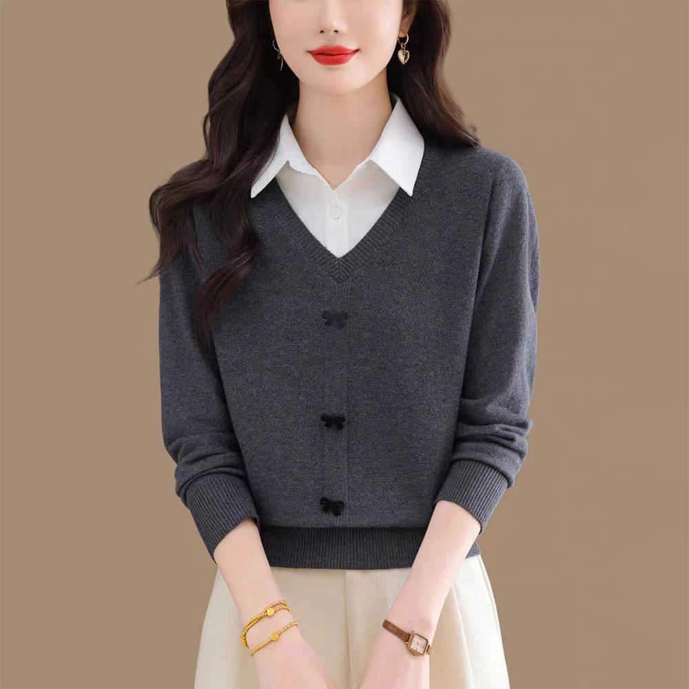 假两件灰色针织衫女2025秋季洋气减龄毛衣修型身显瘦内搭翻领上衣