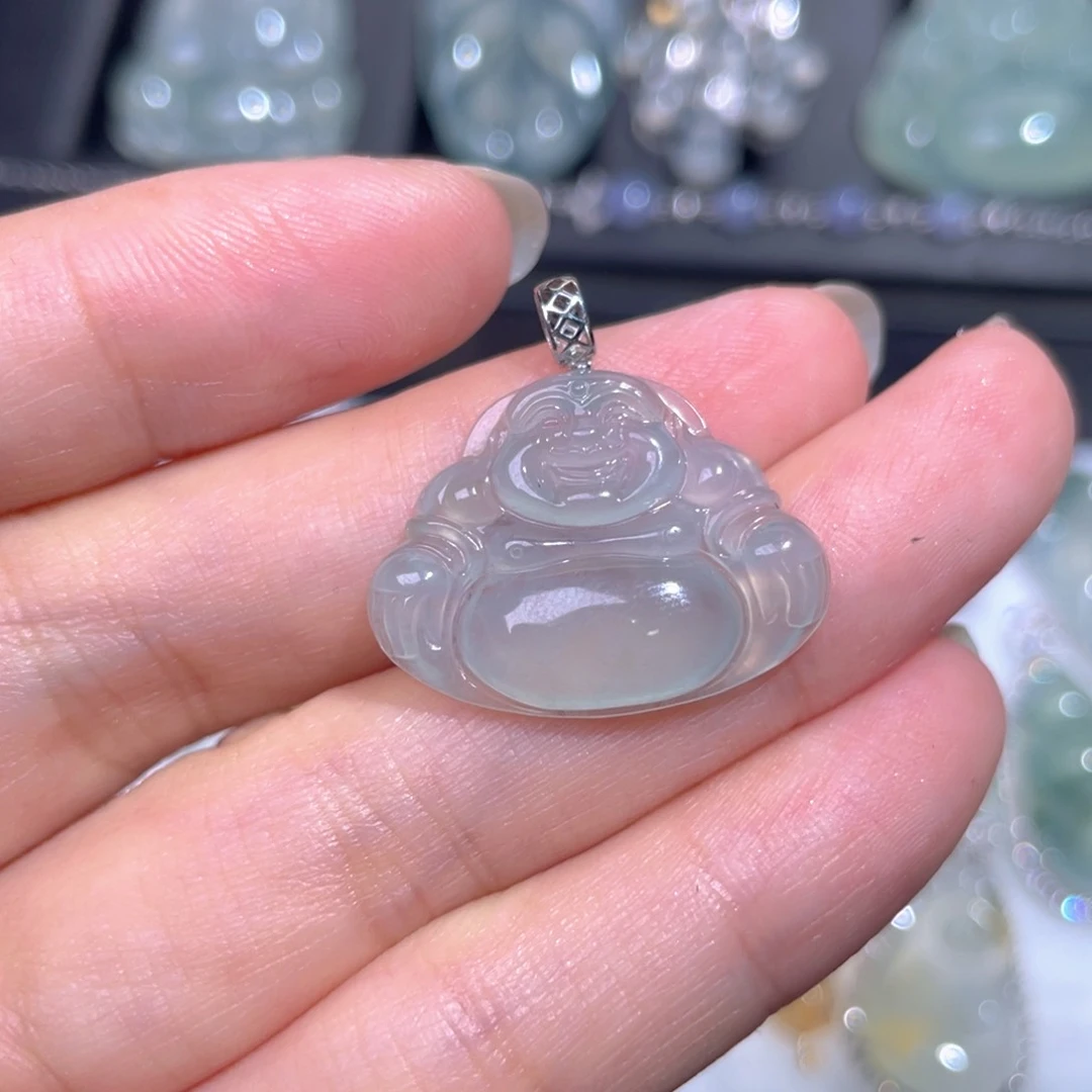 颈饰18K金镶嵌翡翠翡翠