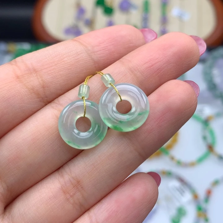 毛衣链未镶嵌翡翠