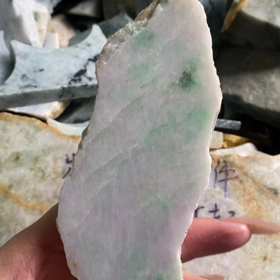 颈饰未镶嵌翡翠天然翡翠