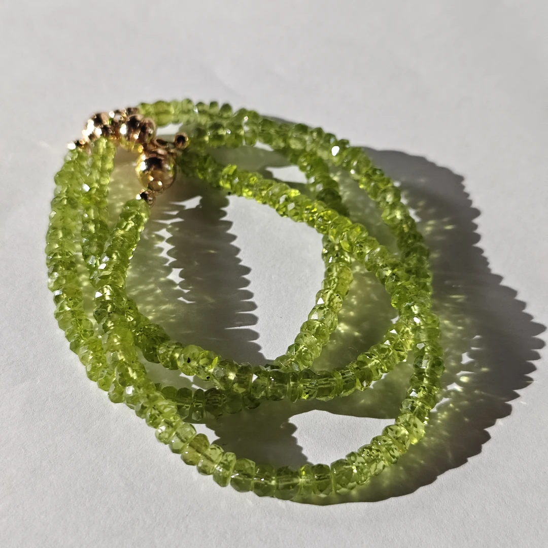 【书记甄选】天然橄榄石刻面单圈手链 多样性发一件 约4mm 7978AX