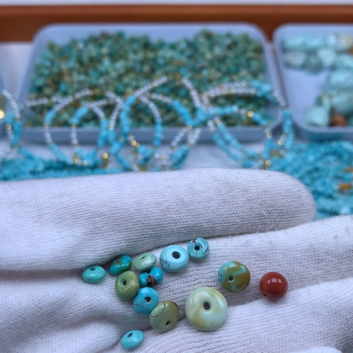 栩***溪南红玛瑙未镶嵌珠宝奇石