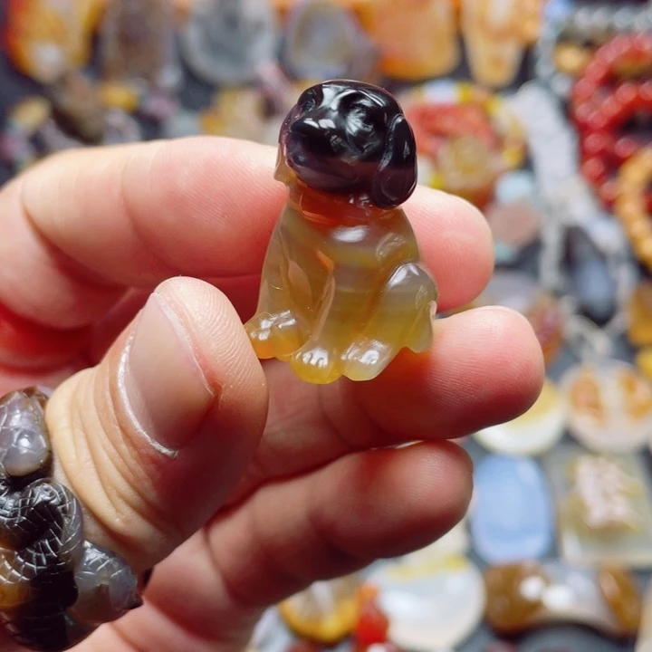 玛瑙/玉髓未镶嵌颈饰