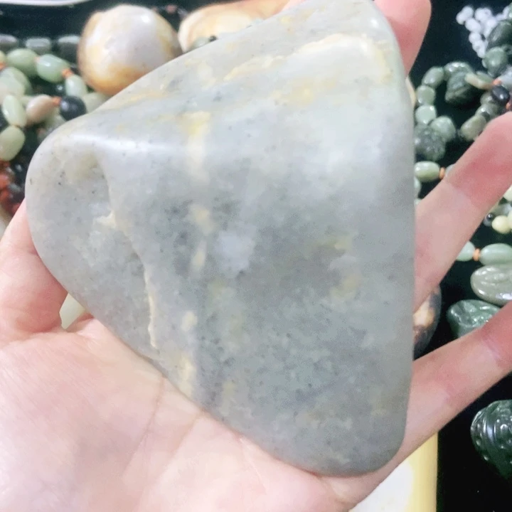 和田玉（糖玉）未镶嵌车挂