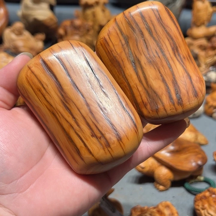柏木（崖柏）点点关注