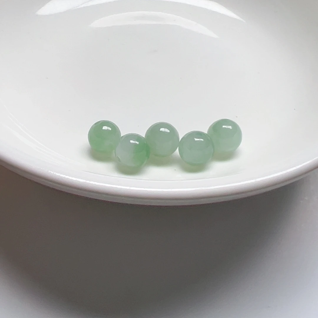 散珠翡翠虫纯天然缅甸翡翠A货卡7.3，5颗