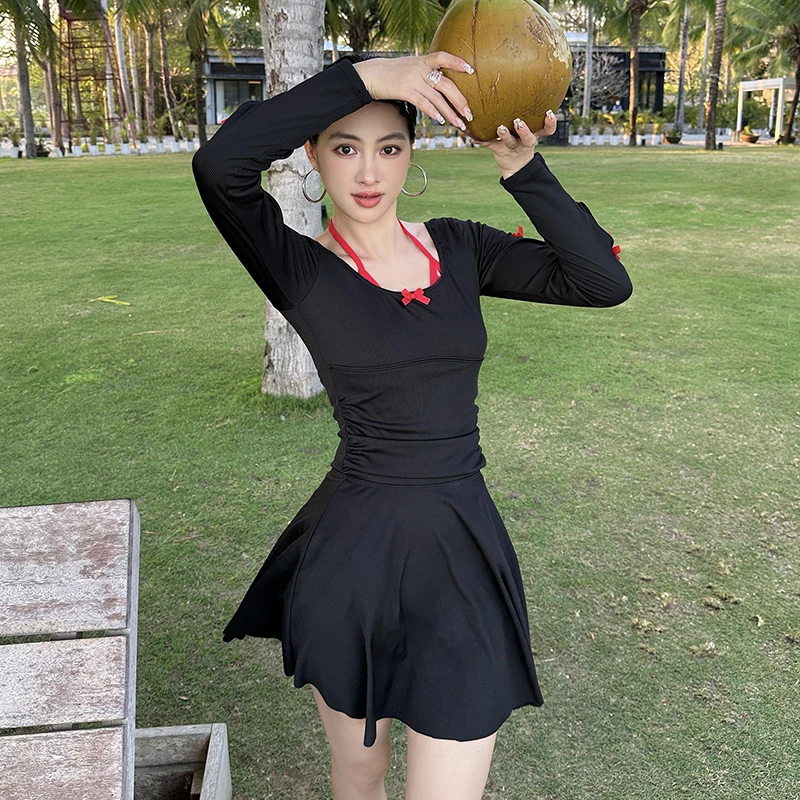 2025新款女式连体裙式泳衣泳装长袖防晒遮肚显瘦适合胖mm温泉游泳