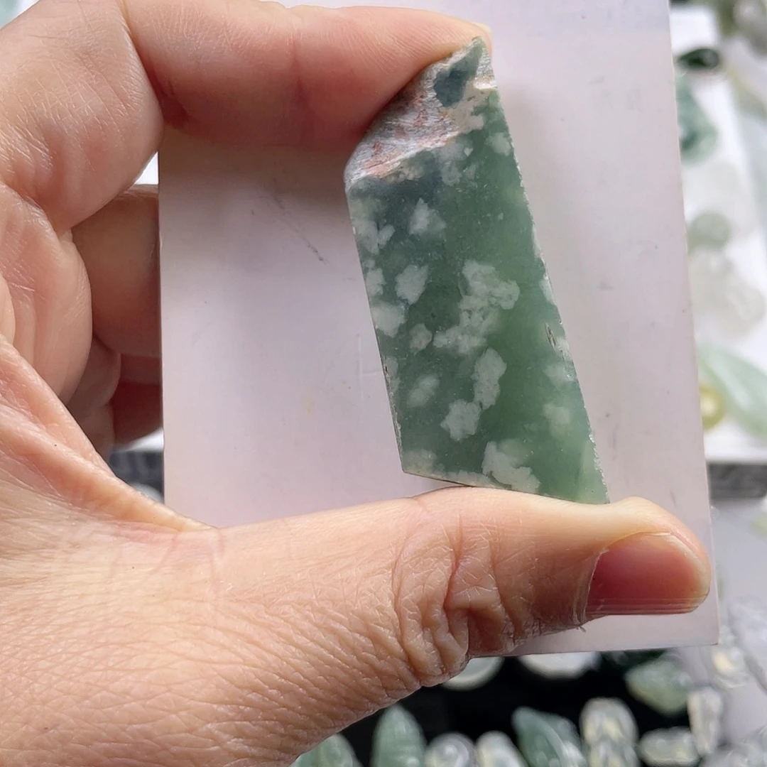 翡翠颈饰未镶嵌小***蓝吊坠