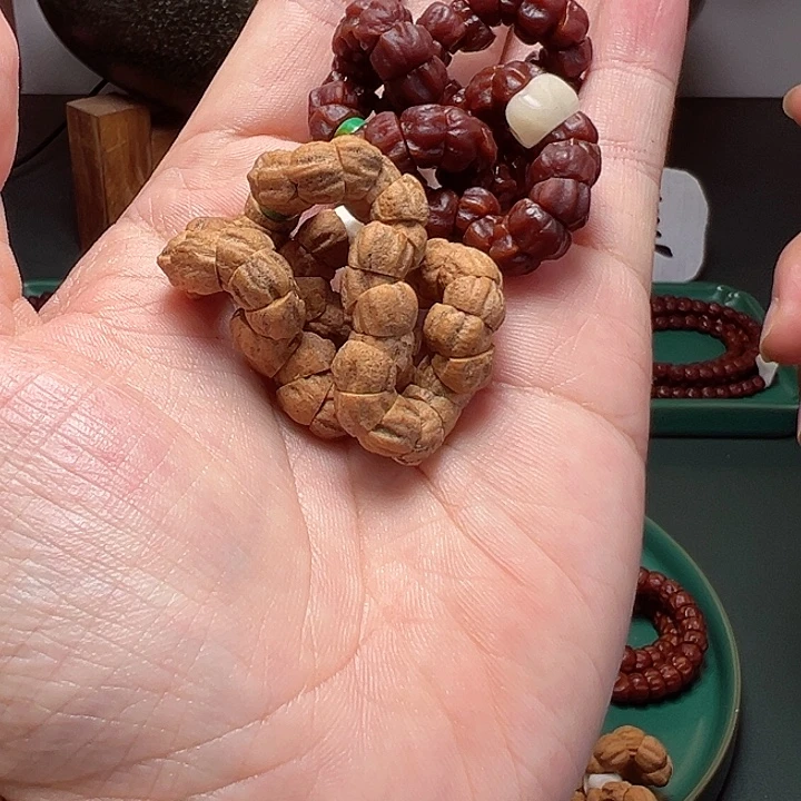 吊坠柏香籽/百香籽128.8