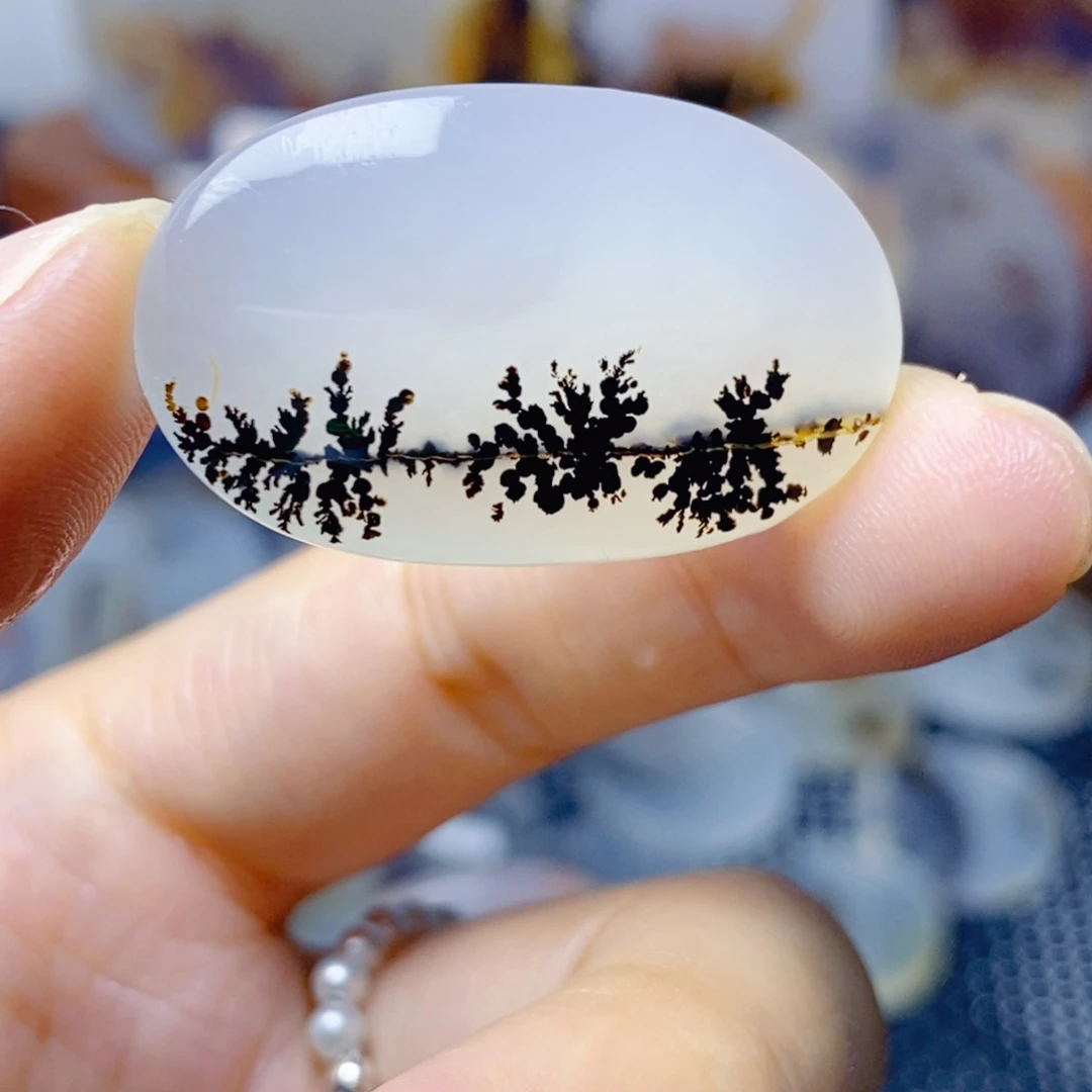 玛瑙/玉髓未镶嵌珠宝奇石