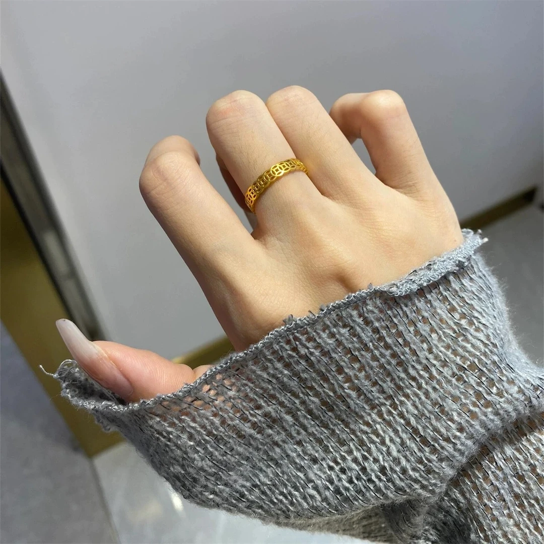 钛钢戒指 不掉色金钱币戒指女小众设计简约指环轻奢个性素圈食指