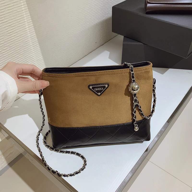 【安然精选】超火女士小包包新款洋气磨砂链条水桶包百搭单肩斜挎包