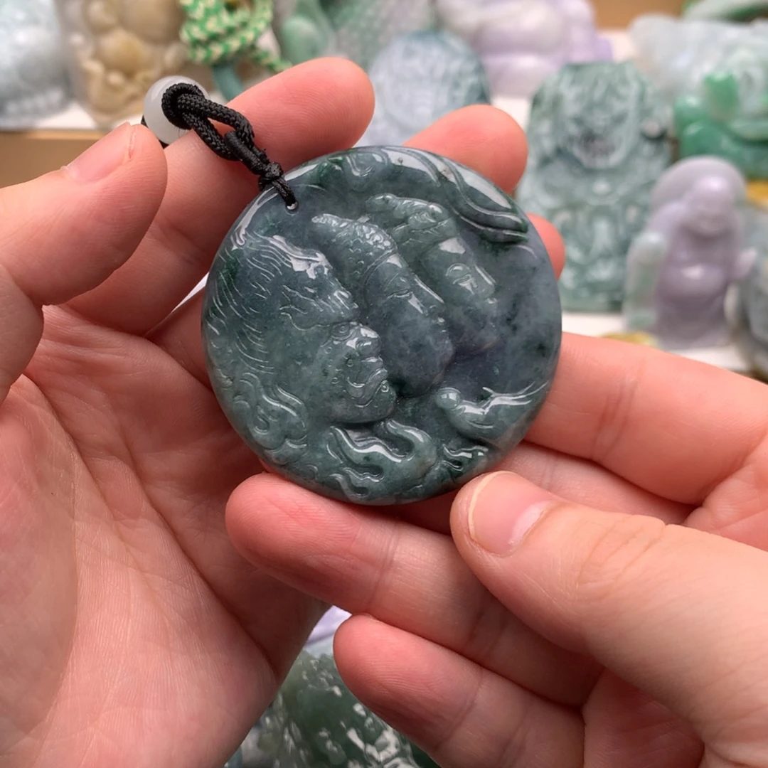 吊坠(不含链)未镶嵌翡翠