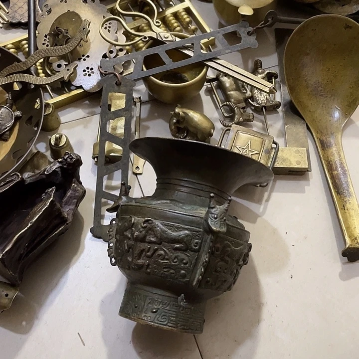 老式铜件古朴典雅的风格